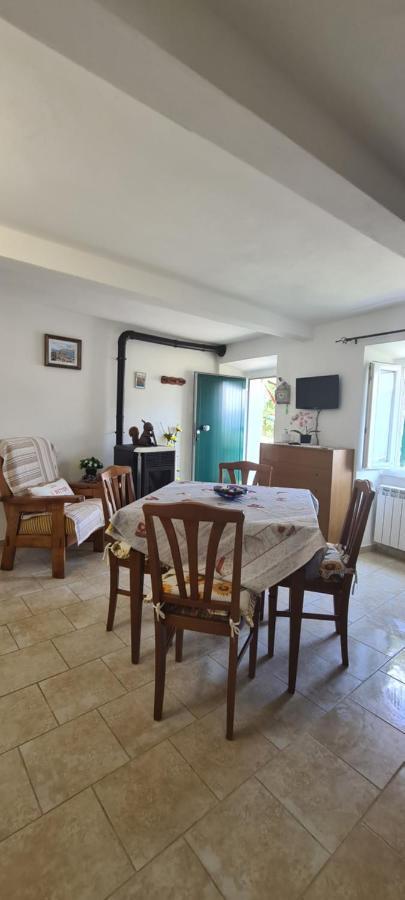 ヴェルナッツァTrekking And Relax - Maremonti - Homy 5 Terreアパートメント エクステリア 写真