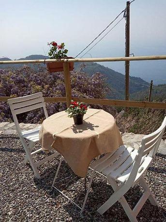 ヴェルナッツァTrekking And Relax - Maremonti - Homy 5 Terreアパートメント エクステリア 写真